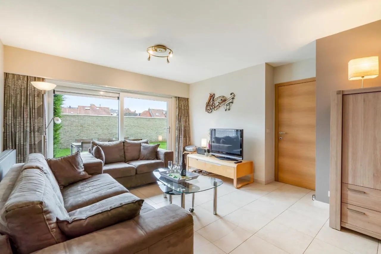 Luxury Apartment With Garden Close To The Beach Ostend 0*,  Bélgica