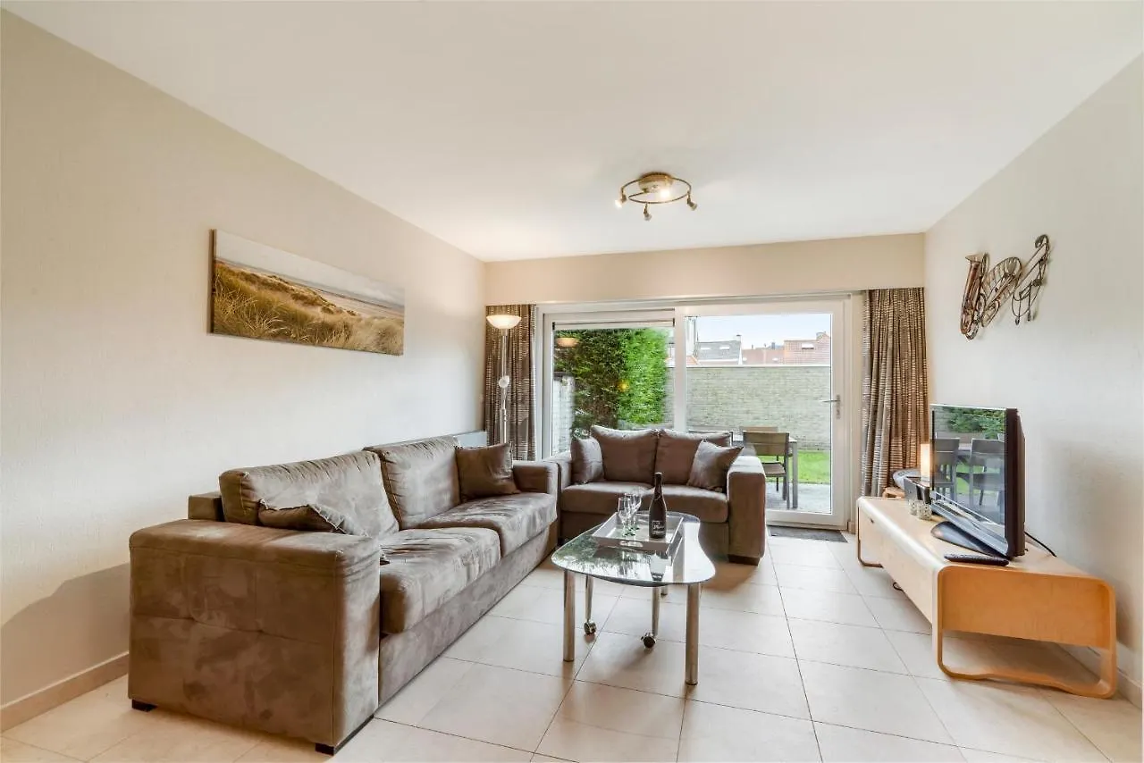 אוסטנדה Luxury Apartment With Garden Close To The Beach