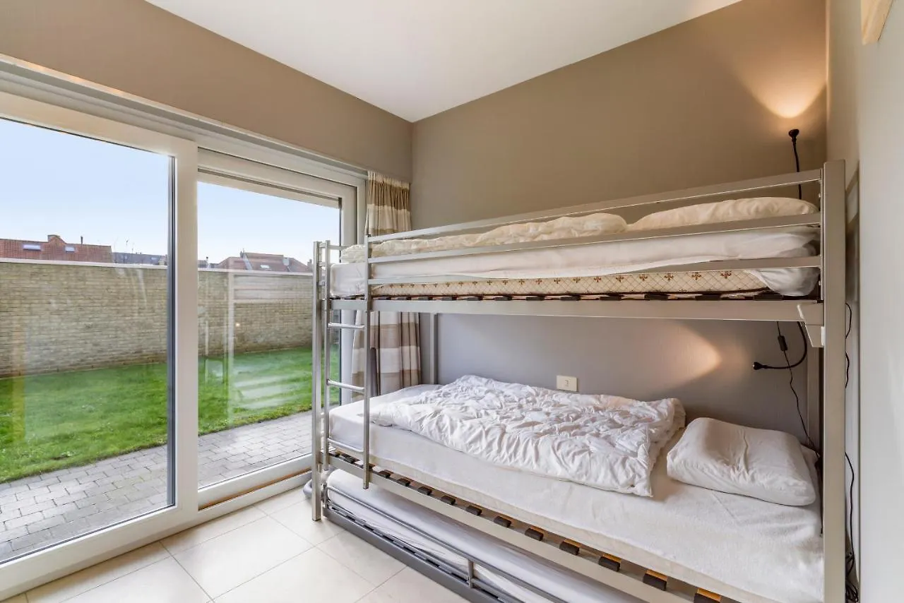 אוסטנדה Luxury Apartment With Garden Close To The Beach בלגיה