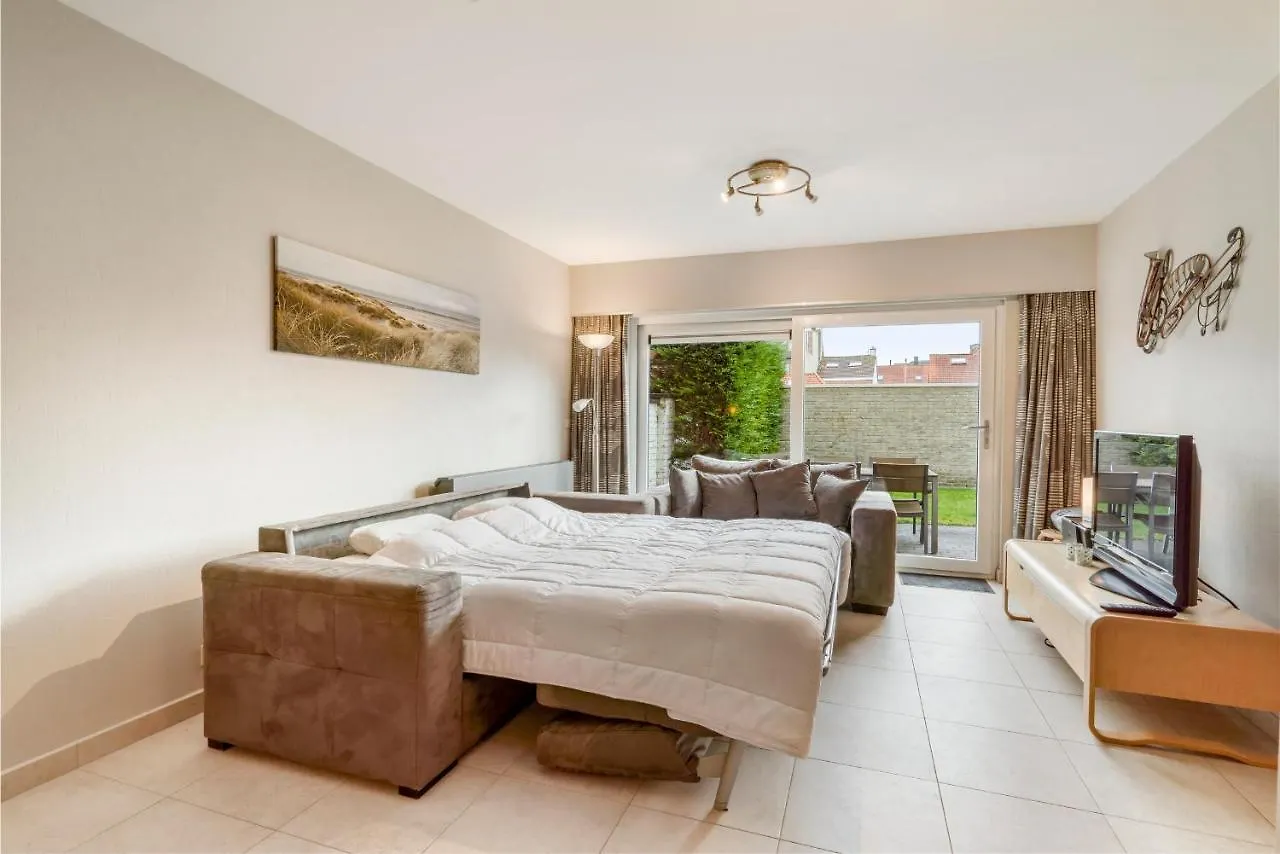 אוסטנדה Luxury Apartment With Garden Close To The Beach